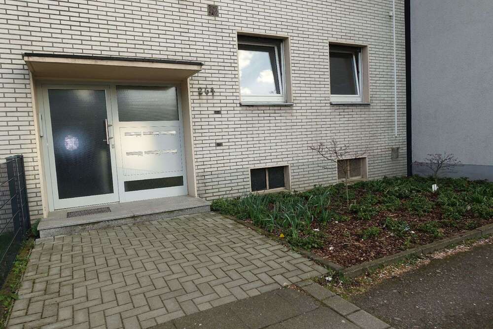 Thumbnail-Wohnung zum Kaufen in Oberhausen 155.000,00 € 80 m²