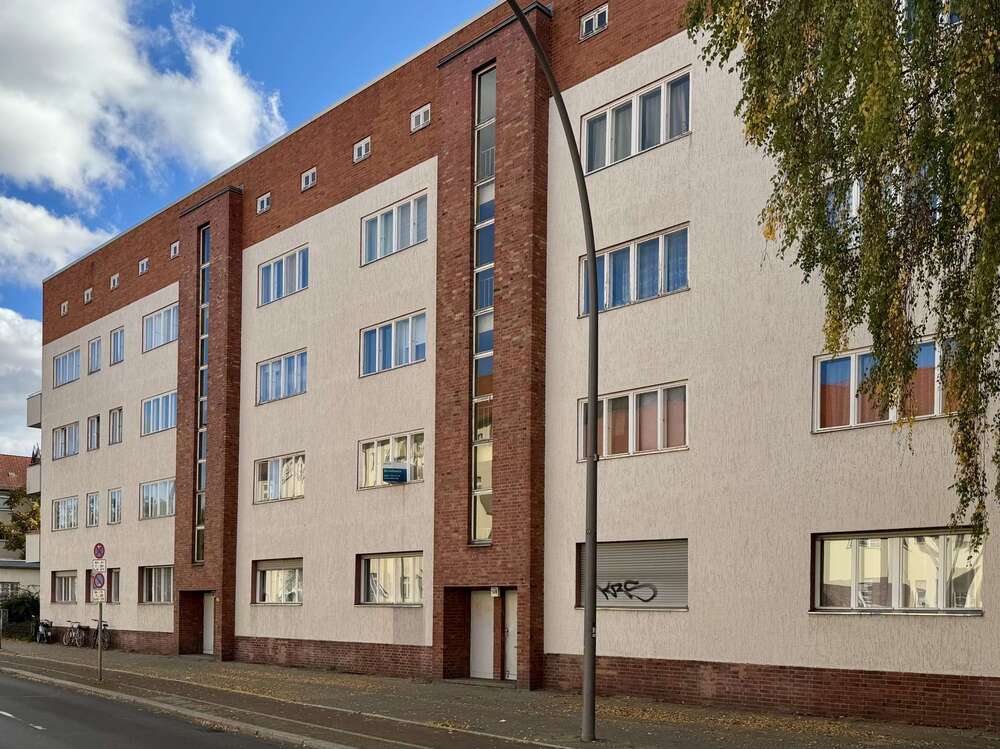 Thumbnail-Wohnung zum Kaufen in Berlin-Reinickendorf 249.000,00 € 55 m²