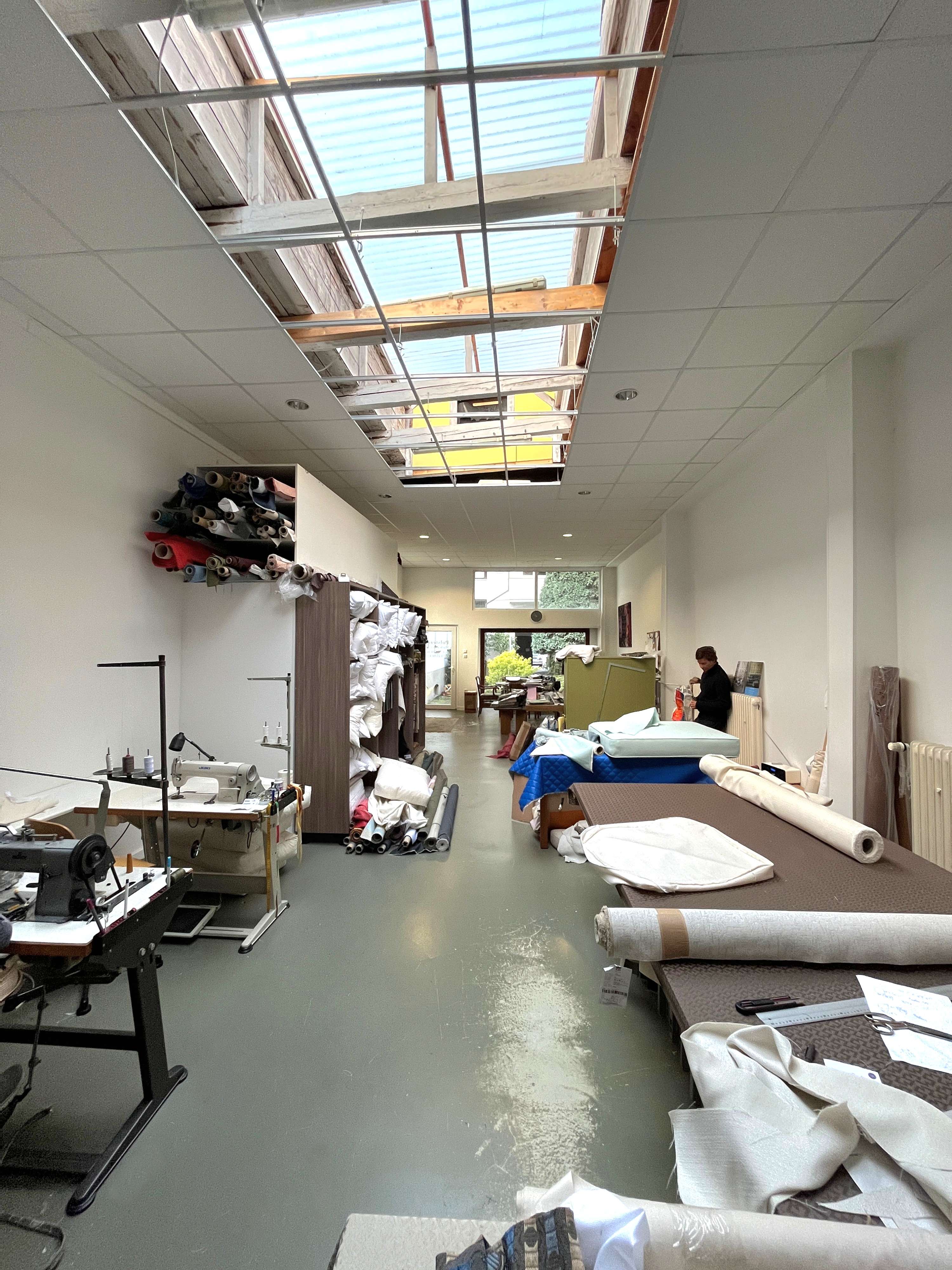 Thumbnail-Halle in Düsseldorf 595.000,00 € 631.95 m²