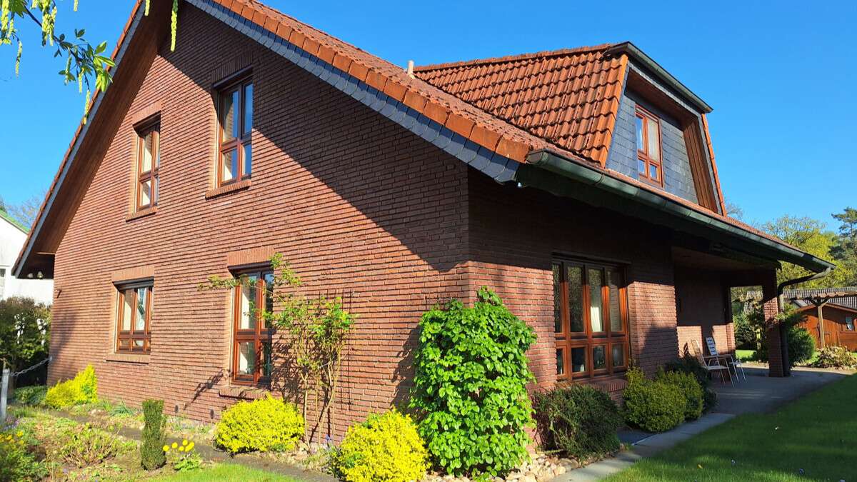 Thumbnail-Haus zum Kaufen in Buxtehude Immenbeck 645.000,00 € 241.24 m²