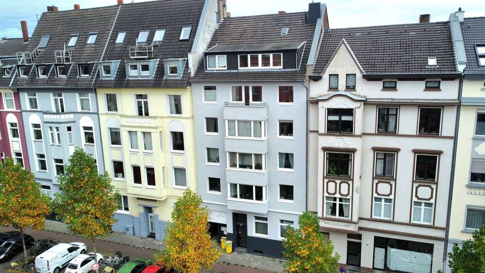 Thumbnail-Wohnung zum Kaufen in Düsseldorf 299.000,00 € 86.97 m²