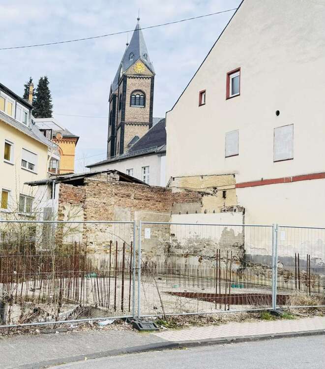Thumbnail-Grundstück zu verkaufen in Koblenz 80.500,00 € 198 m²