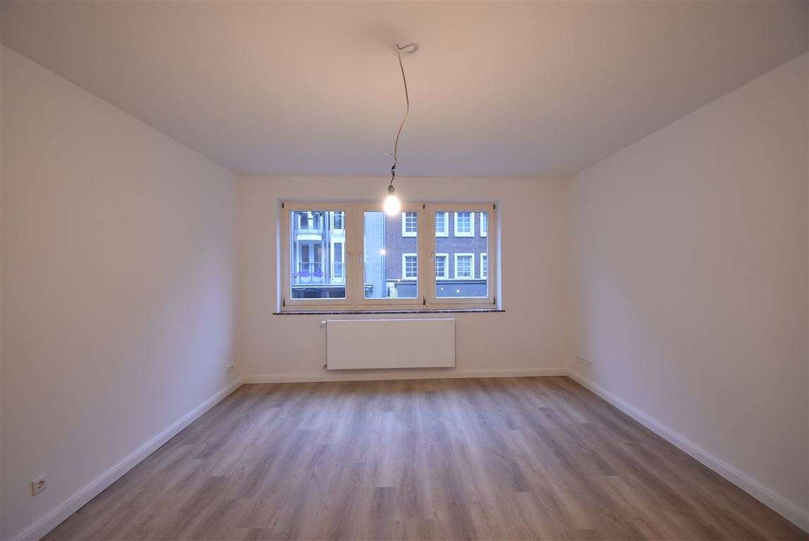 Thumbnail-Wohnung zum Mieten in Düsseldorf 1.050,00 € 58.57 m²
