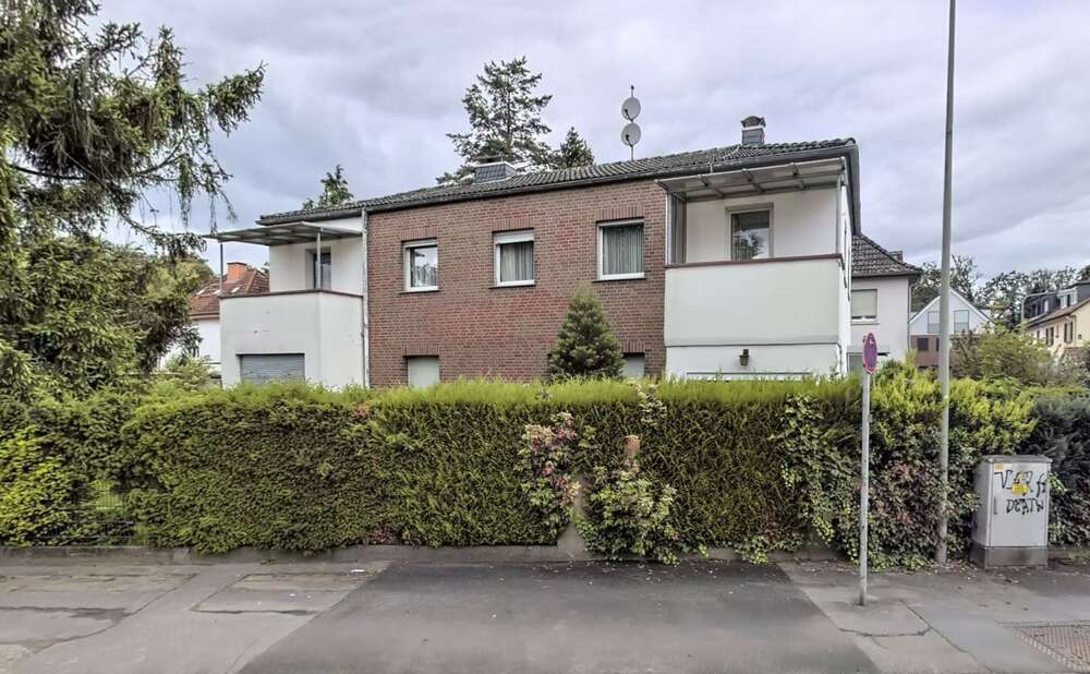 Thumbnail-Haus zum Kaufen in Frankfurt am Main 749.000,00 € 170 m²