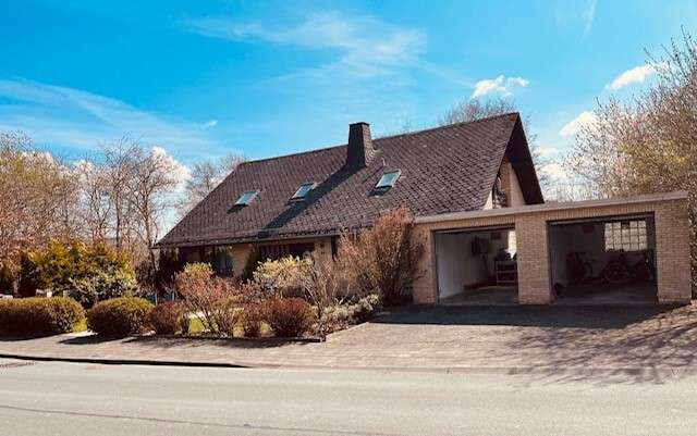 Thumbnail-Haus zum Kaufen in Marsberg 349.000,00 € 285 m²