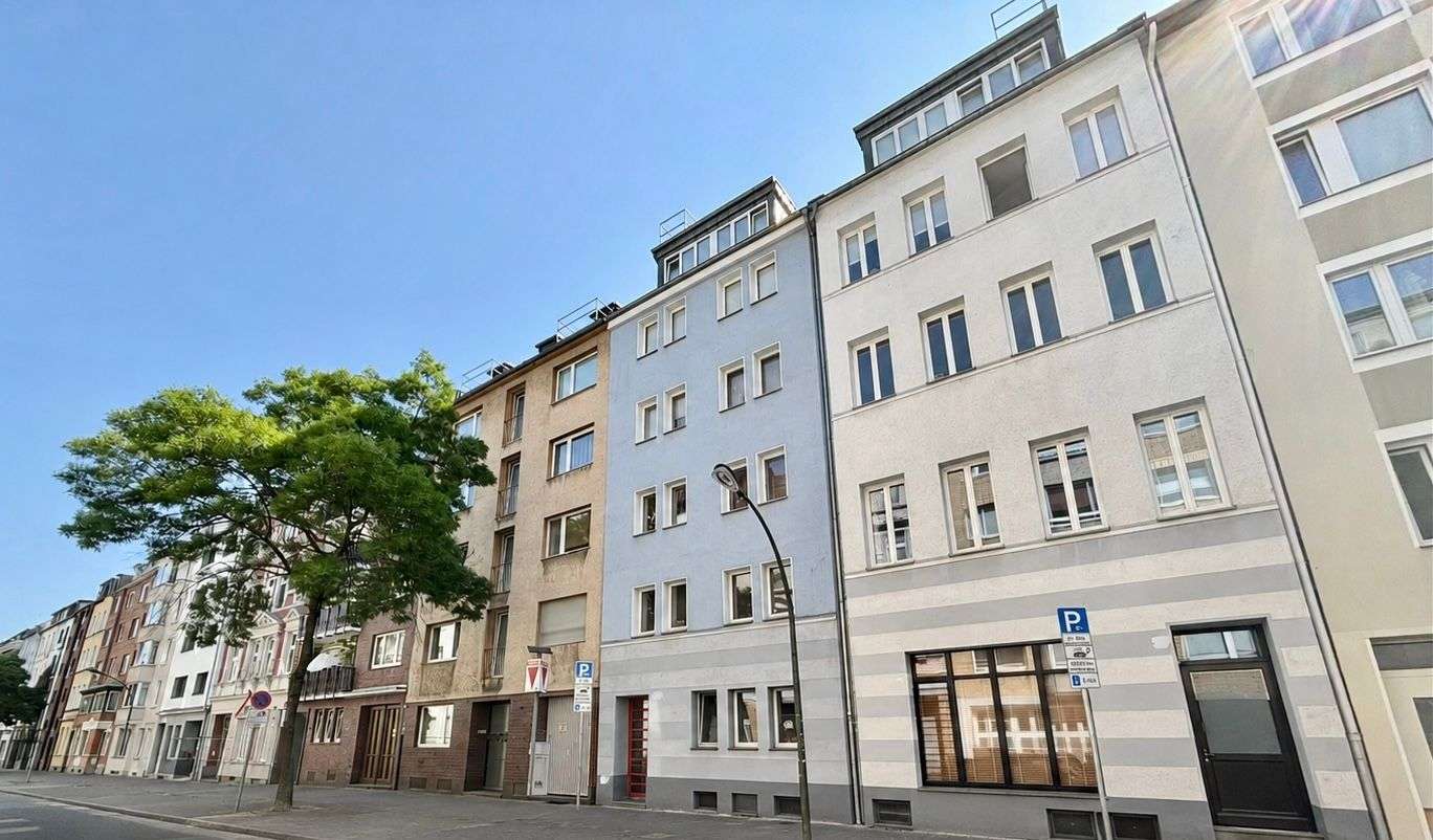 Thumbnail-Wohnung zum Kaufen in Düsseldorf 695.000,00 € 117.37 m²