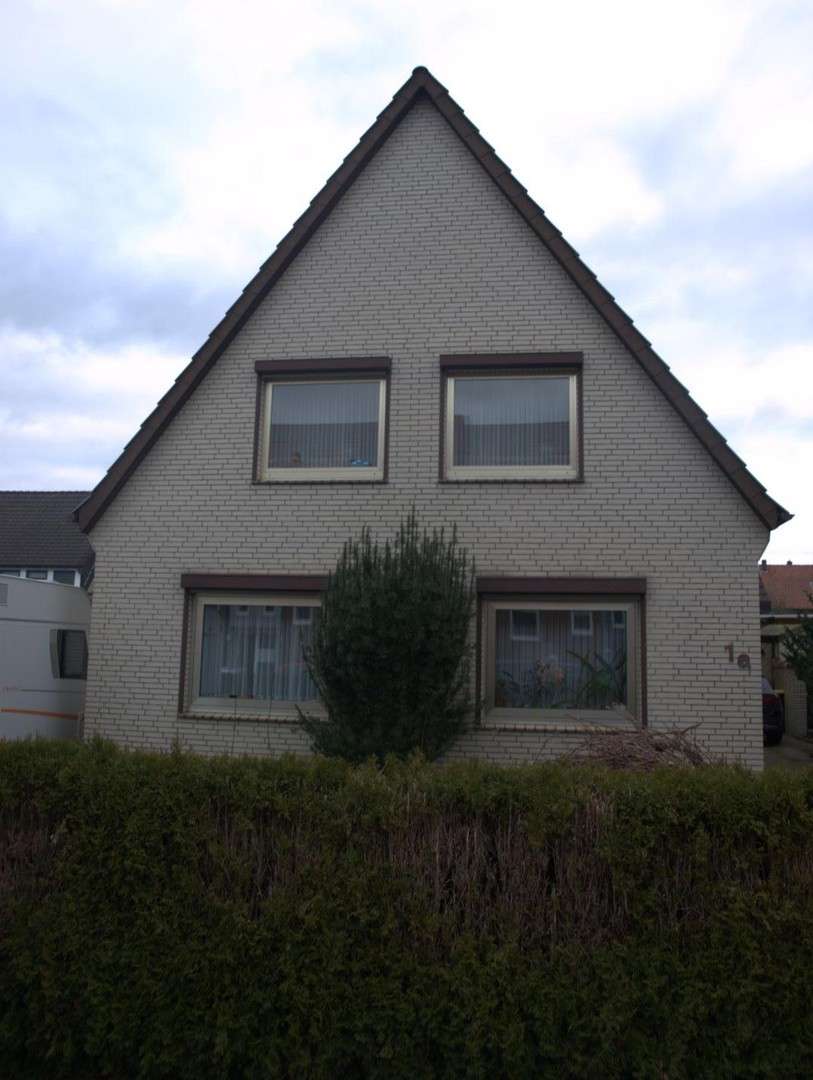 Thumbnail-Haus zum Kaufen in Bremen 280.000,00 € 140 m²