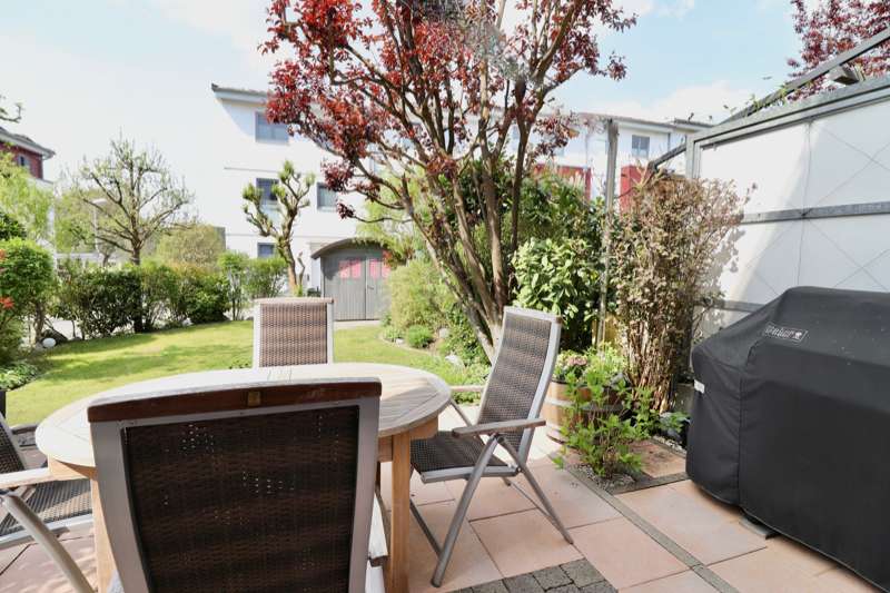 Thumbnail-Haus zum Kaufen in Wiesbaden 739.000,00 € 160 m²