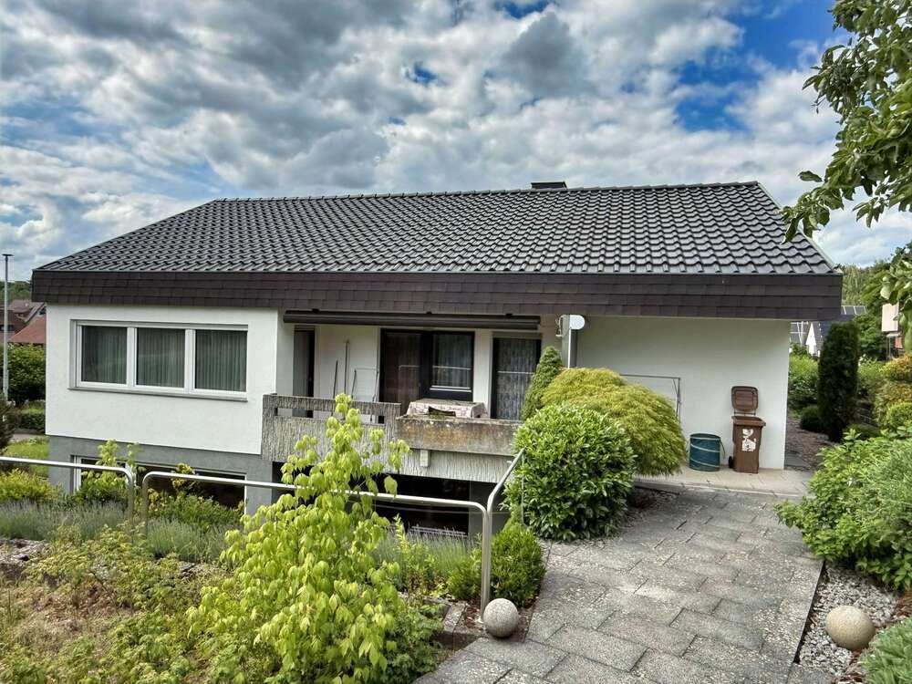 Thumbnail-Haus zum Kaufen in Notzingen 620.000,00 € 208 m²