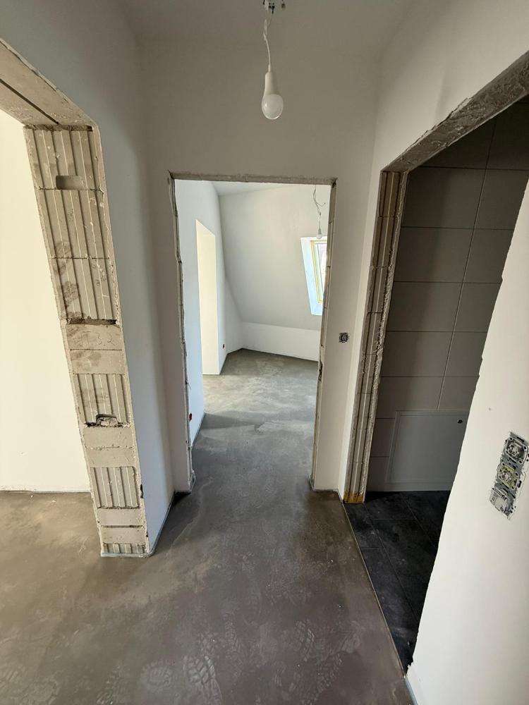 Thumbnail-Wohnung zum Mieten in Bremerhaven 410,00 € 35.54 m²