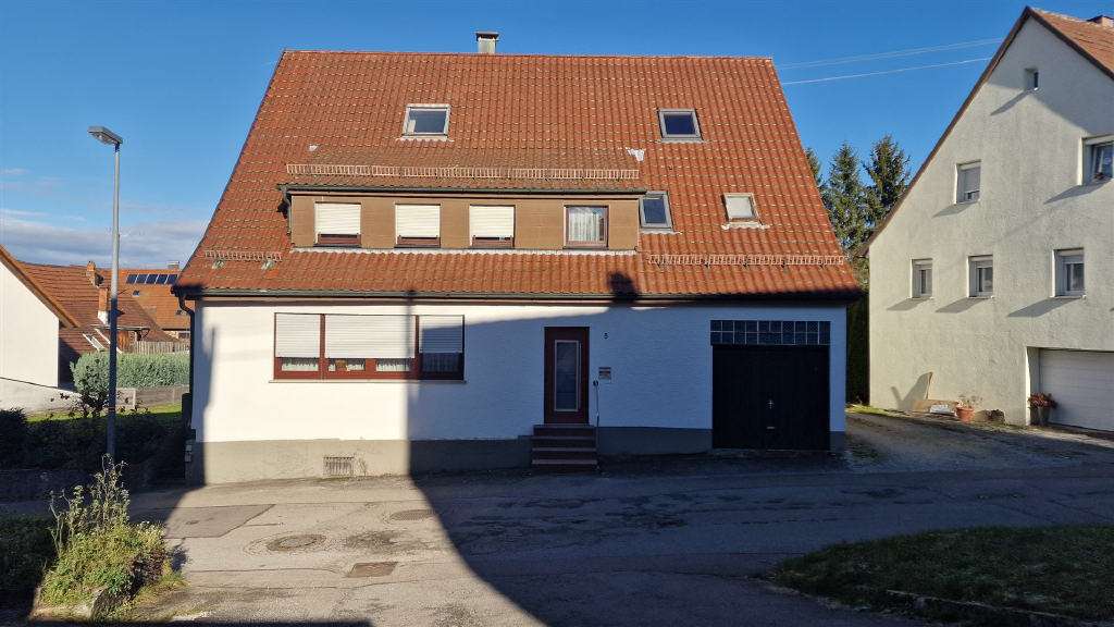 Thumbnail-Haus zum Kaufen in Gschwend 355.000,00 € 191.88 m²