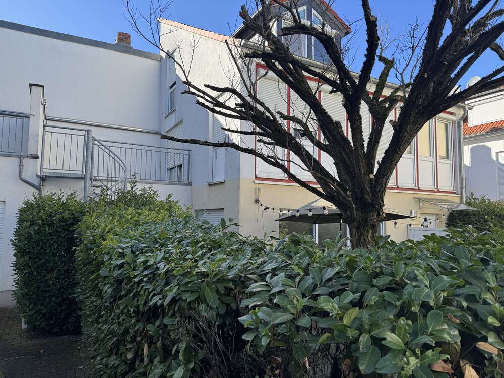 Thumbnail-Haus zum Kaufen in Wiesbaden 646.000,00 € 156.59 m²