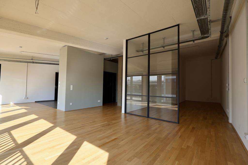 Thumbnail-Wohnung zum Mieten in Bremen 1.289,00 € 89.8 m²