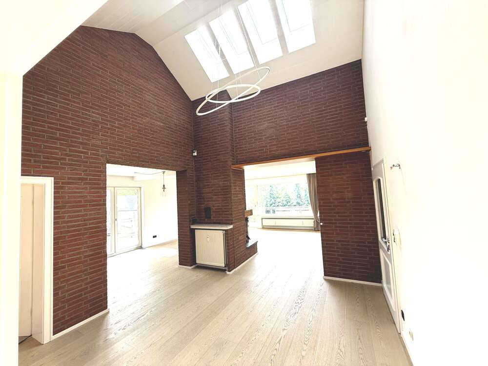 Thumbnail-Wohnung zum Mieten in Essen 1.700,00 € 160 m²