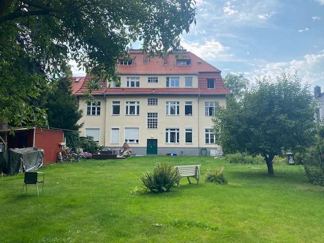 Thumbnail-Haus zum Mieten in Berlin 15.000,00 € 450 m²
