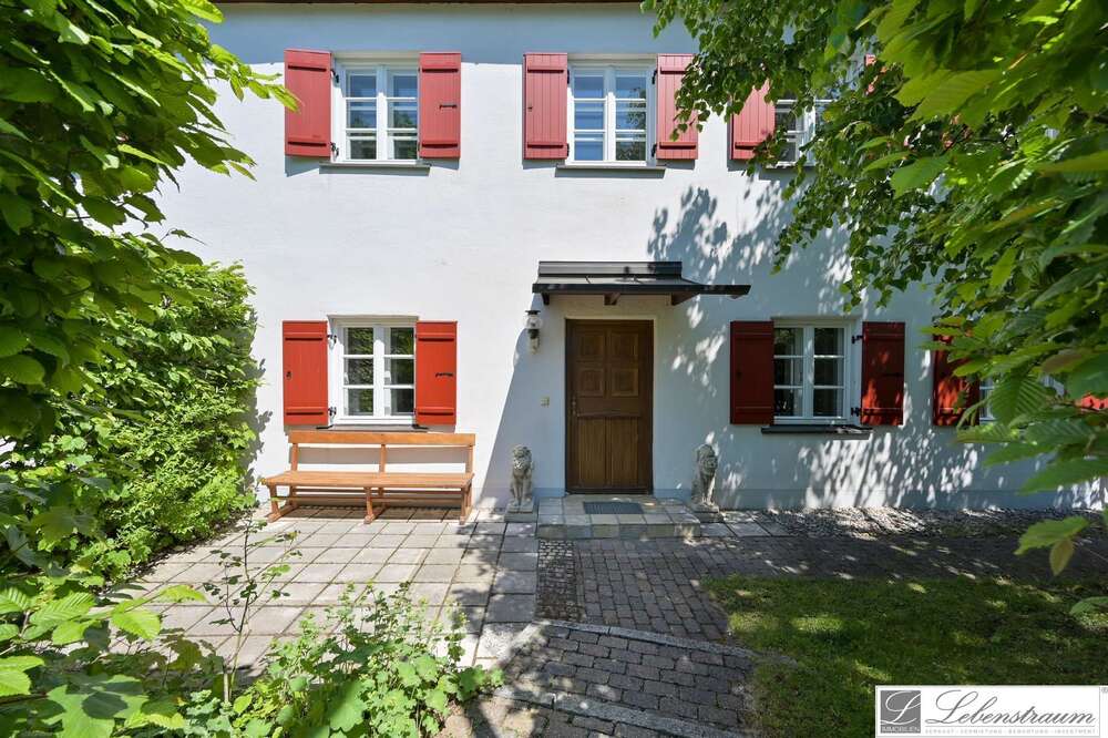 Thumbnail-Haus zum Kaufen in München 2.290.000,00 € 251 m²