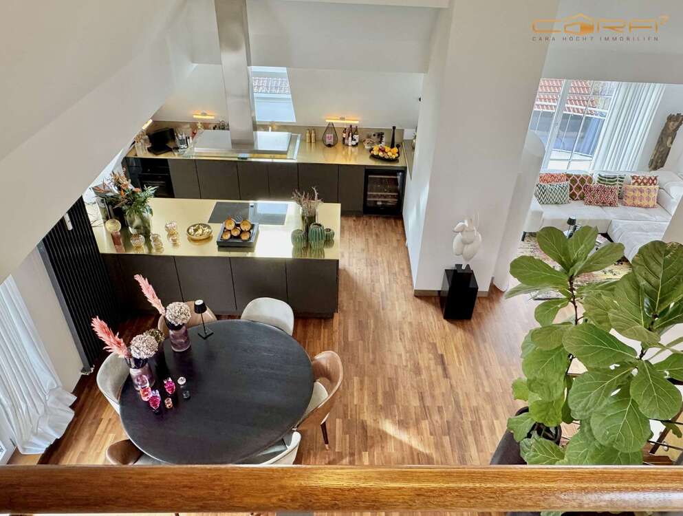 Thumbnail-Wohnung zum Kaufen in München Harlaching 2.300.000,00 € 172 m²