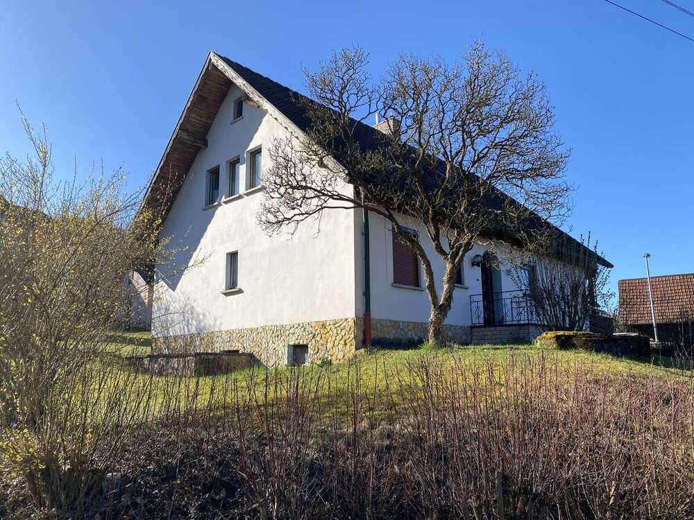 Thumbnail-Haus zum Kaufen in Hildburghausen Wallrabs 289.000,00 € 145.7 m²