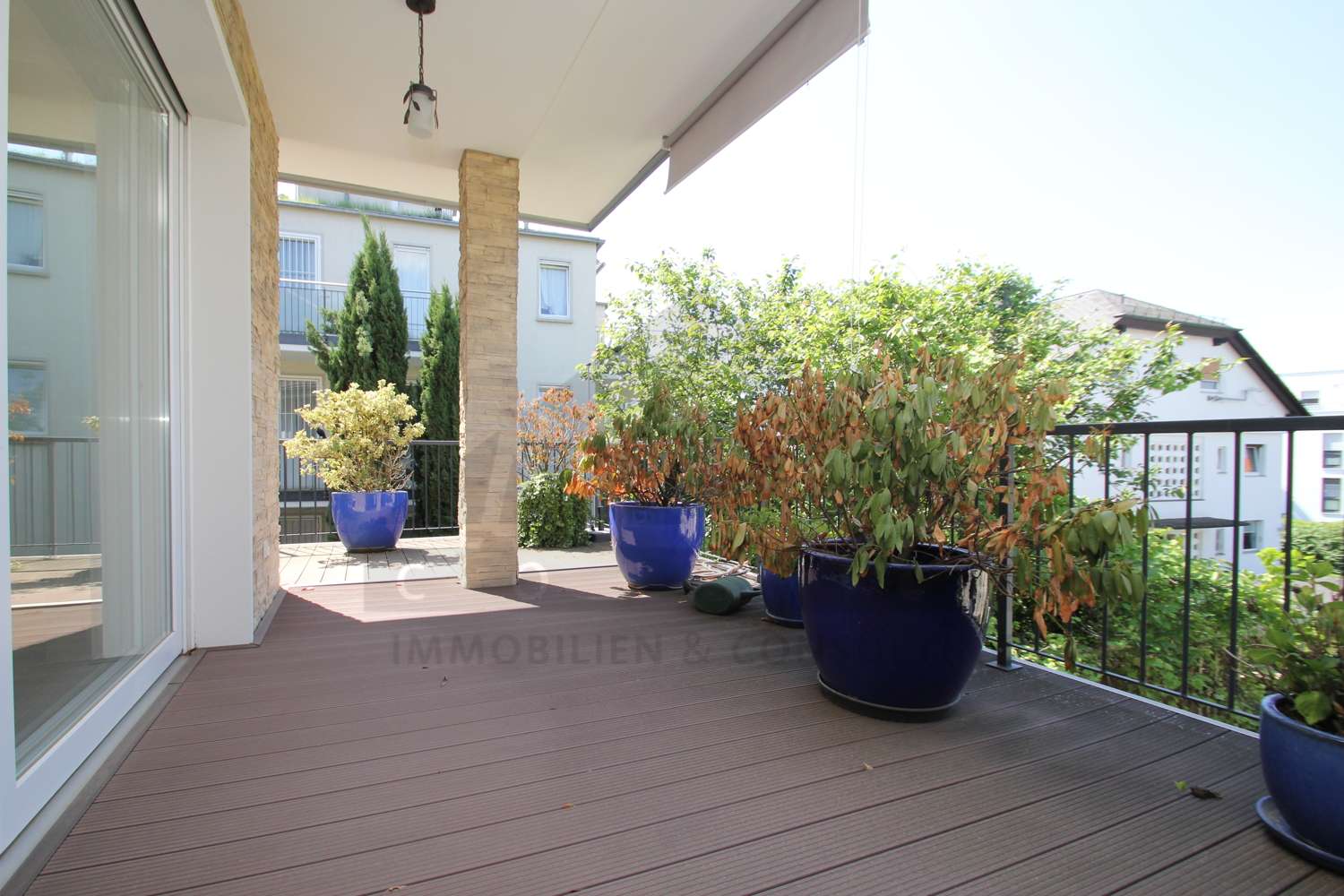 Thumbnail-Wohnung zum Mieten in Frankfurt am Main 3.800,00 € 230 m²