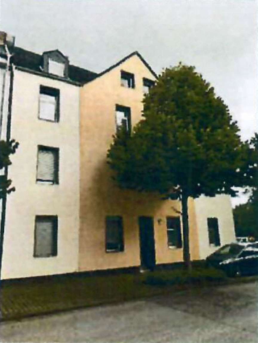 Thumbnail-Haus zum Kaufen in Gelsenkirchen 220.000,00 € 351 m²