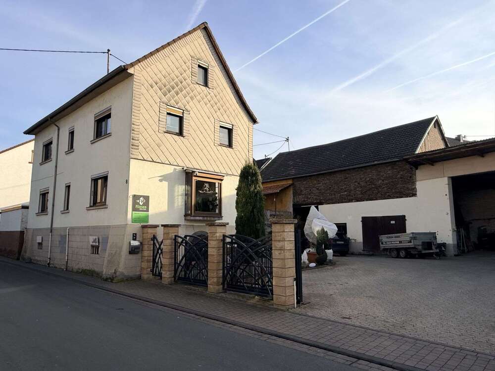 Thumbnail-Haus zum Kaufen in Neuwied Oberbieber 329.000,00 € 217 m²