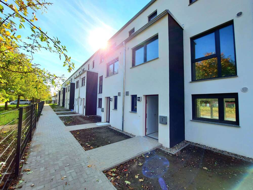 Thumbnail-Haus zum Mieten in Magdeburg 1.386,00 € 126 m²