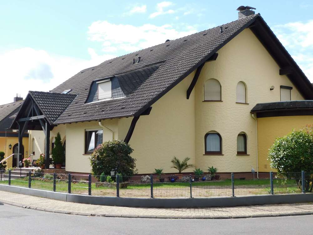 Thumbnail-Haus zum Kaufen in Großwallstadt 799.000,00 € 280 m²