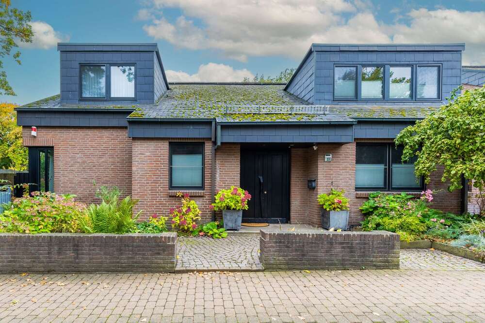 Thumbnail-Haus zum Kaufen in Langenhagen Godshorn 820.000,00 € 225.92 m²