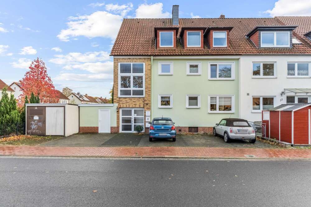 Thumbnail-Haus zum Kaufen in Wunstorf 440.000,00 € 227.77 m²