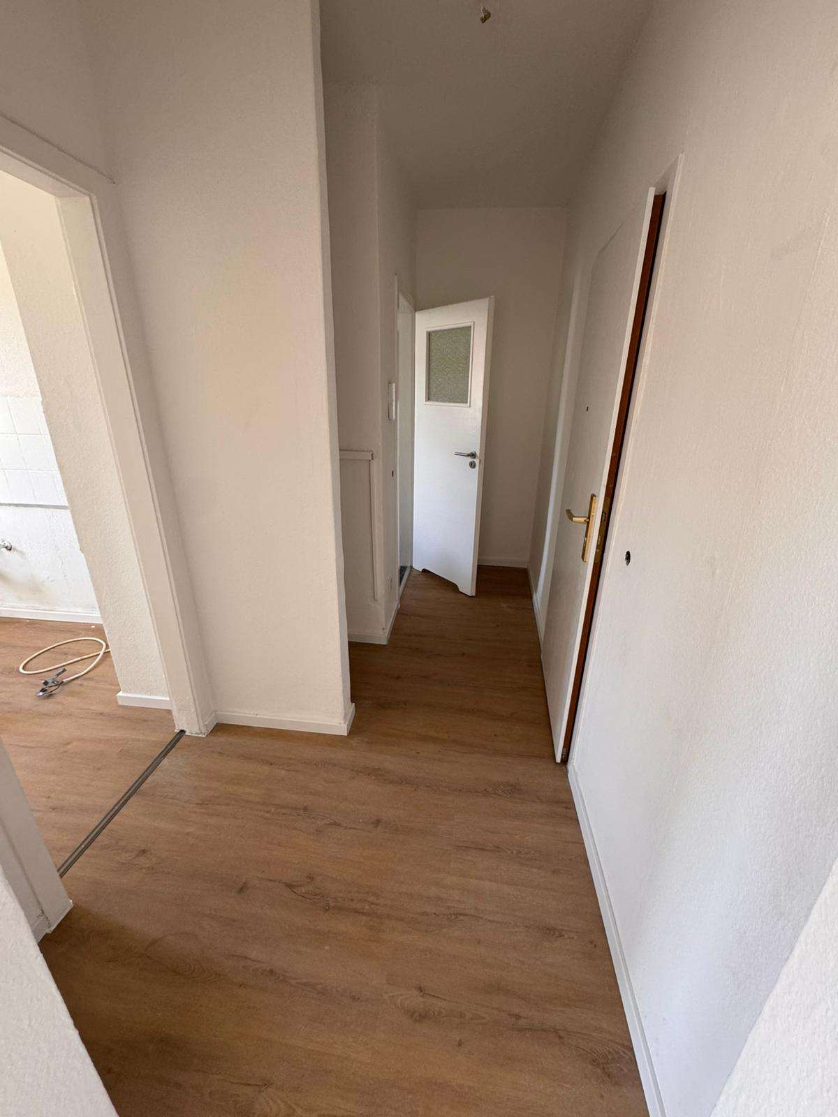 Thumbnail-Wohnung zum Mieten in Borna 350,00 € 30 m²
