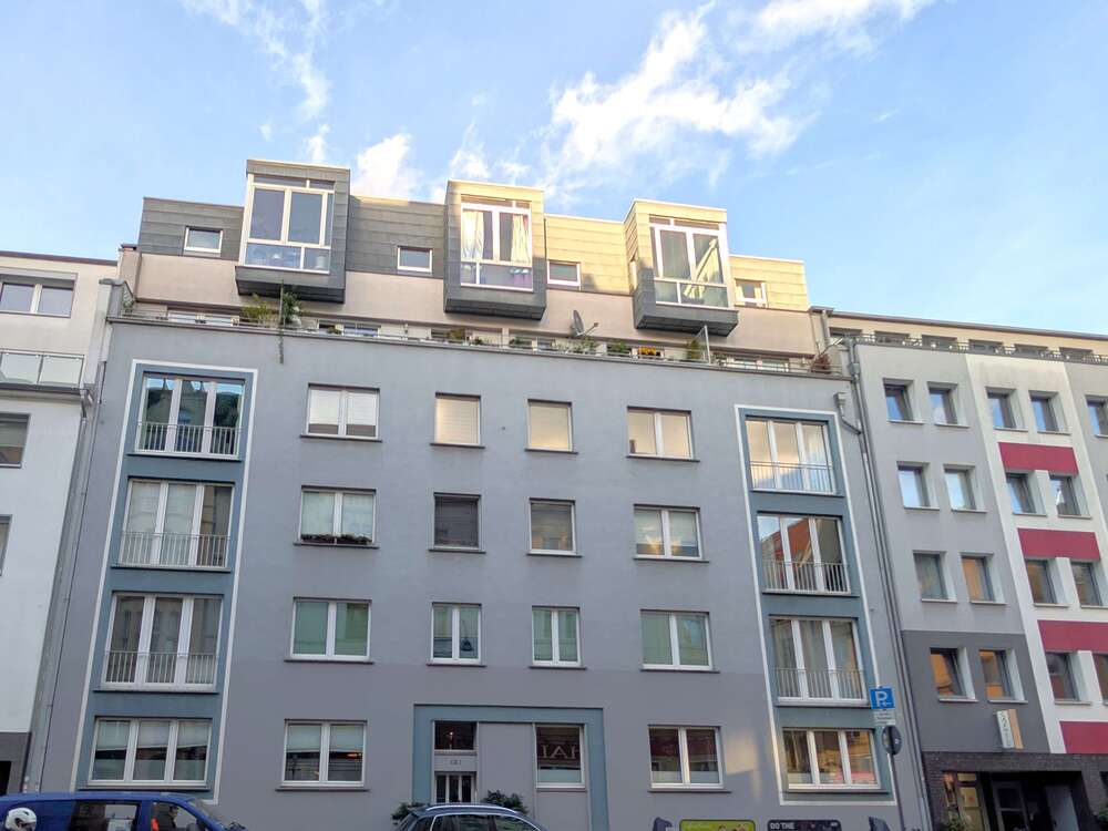 Thumbnail-Wohnung zum Kaufen in Köln 800.000,00 € 97.07 m²