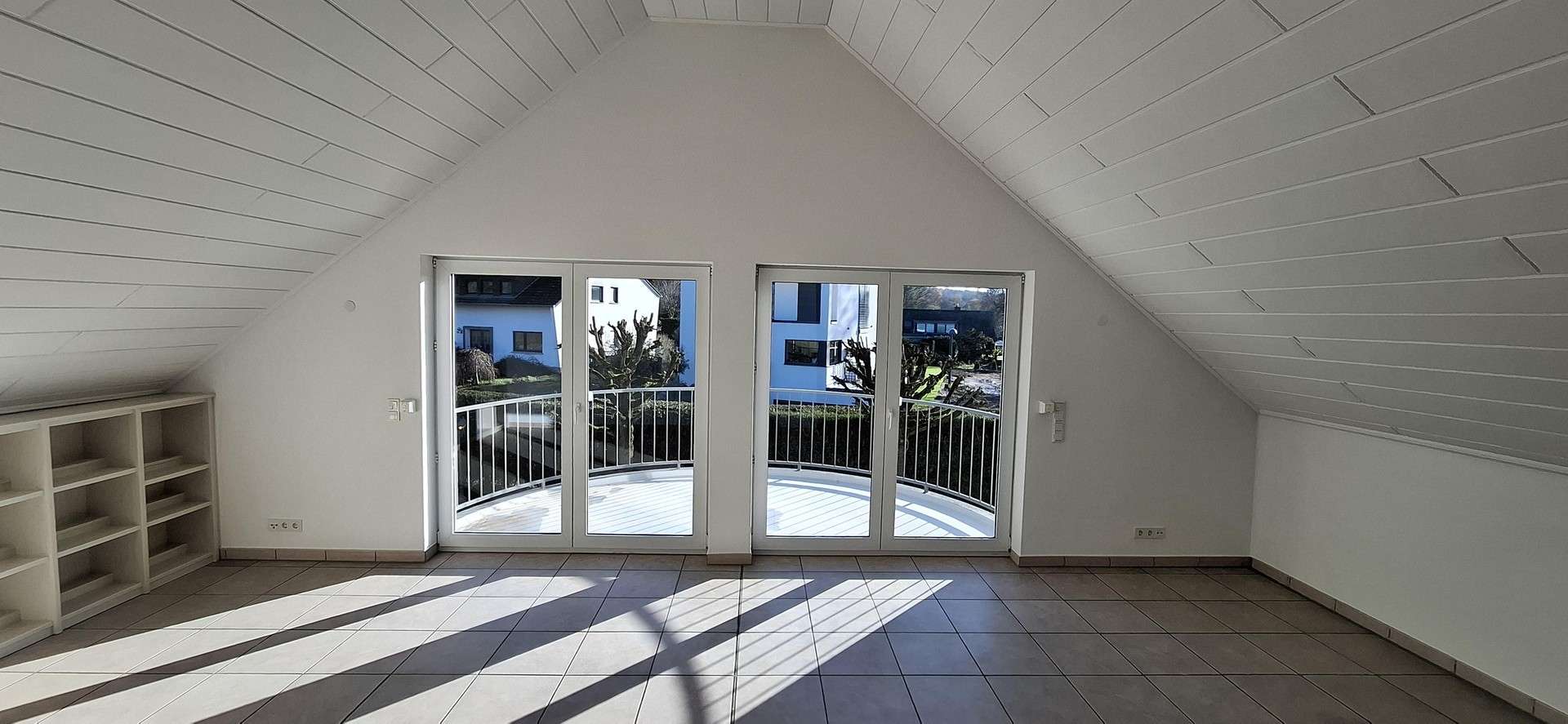 Thumbnail-Wohnung zum Kaufen in Sankt Augustin 690.000,00 € 148.49 m²