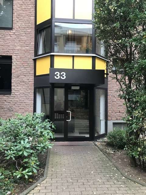 Thumbnail-Wohnung zum Kaufen in Bonn 250.000,00 € 67.64 m²