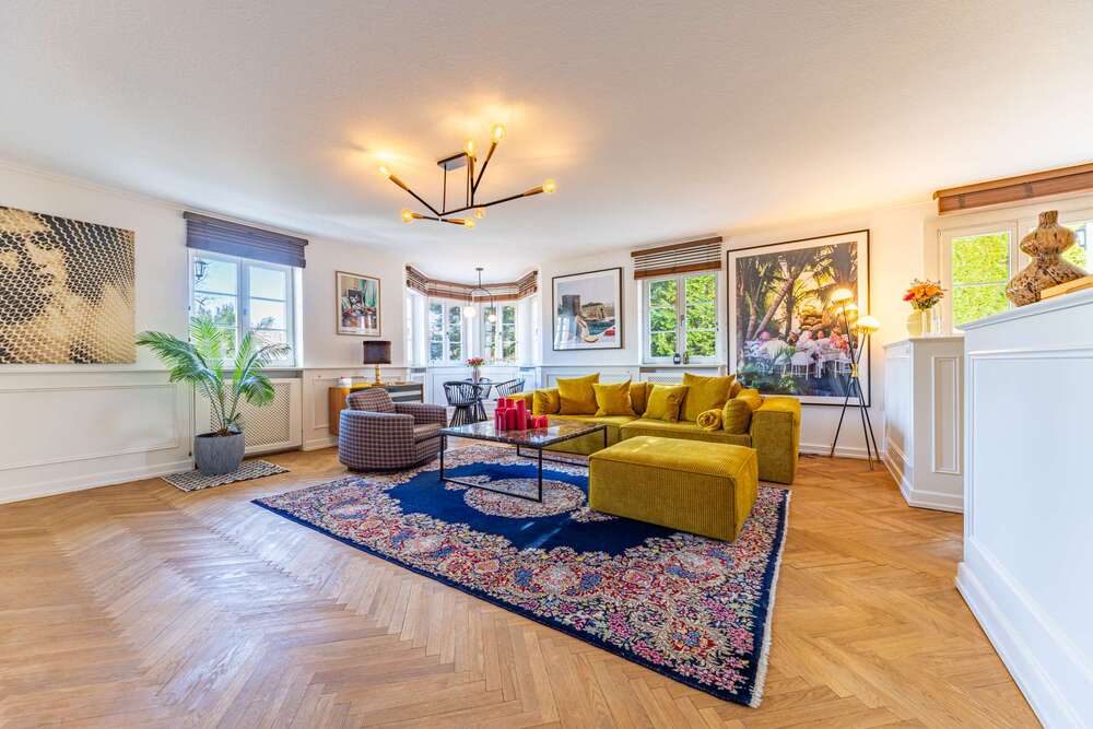 Thumbnail-Haus zum Kaufen in Oberhaching 2.995.000,00 € 385 m²