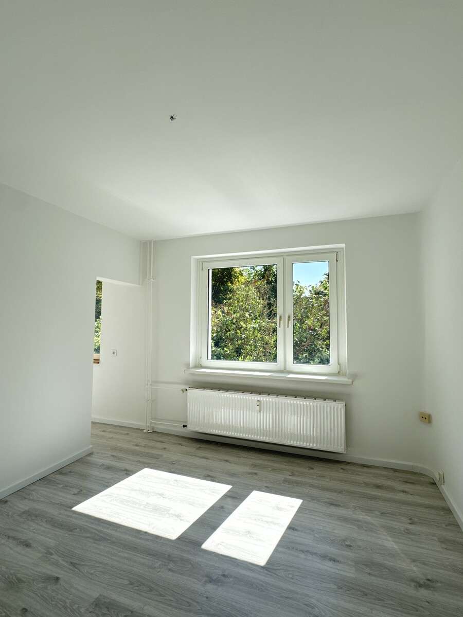 Thumbnail-Wohnung zum Kaufen in Berlin Baumschulenweg 199.500,00 € 39.47 m²