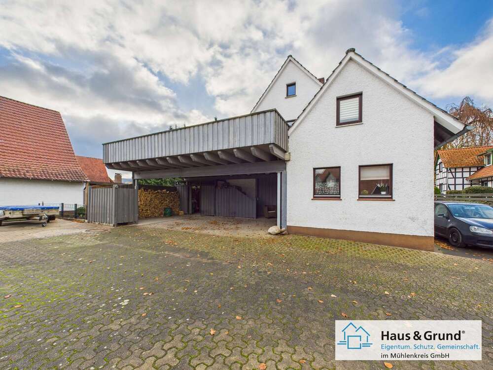 Thumbnail-Haus zum Kaufen in Lübbecke 225.000,00 € 234 m²
