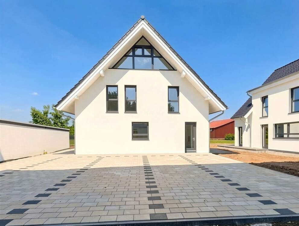 Thumbnail-Haus zum Kaufen in Neustadt am Rübenberge 379.000,00 € 143 m²