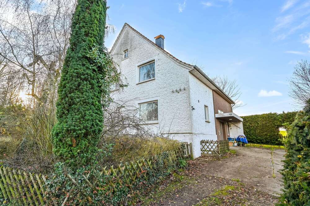 Thumbnail-Haus zum Kaufen in Vlotho 198.000,00 € 208 m²