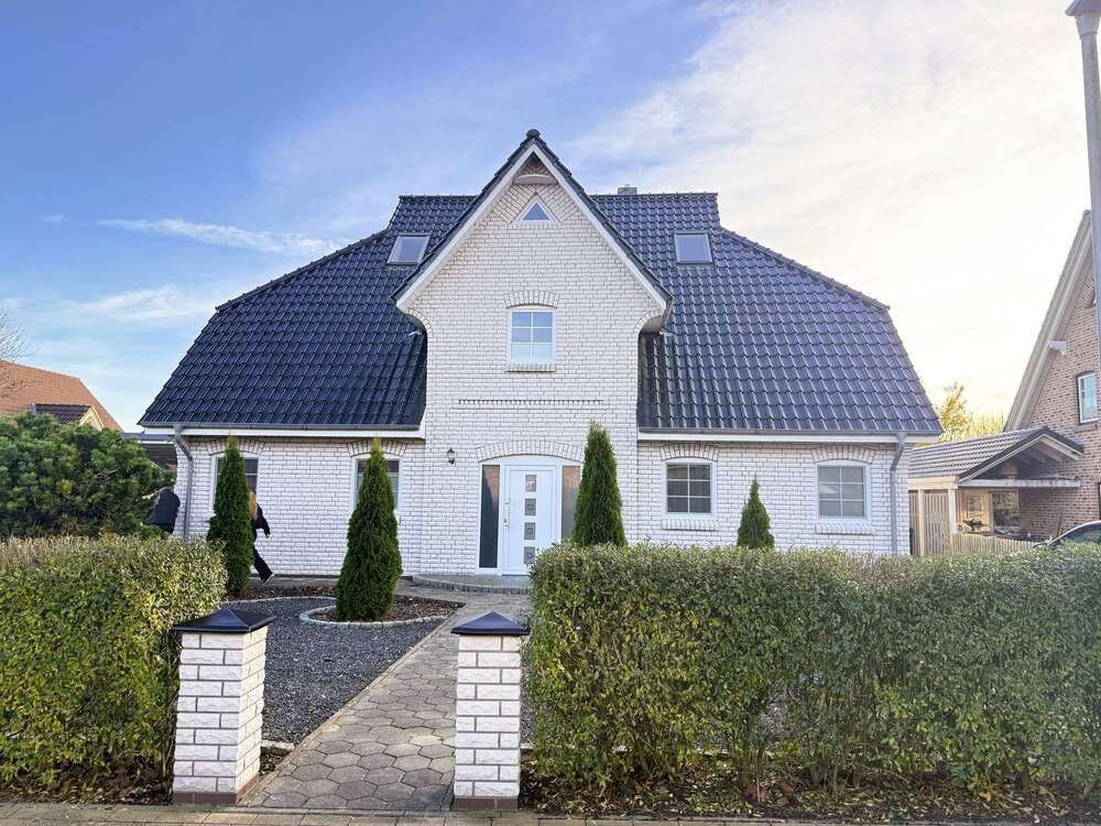 Thumbnail-Haus zum Kaufen in Husum 599.000,00 € 202 m²