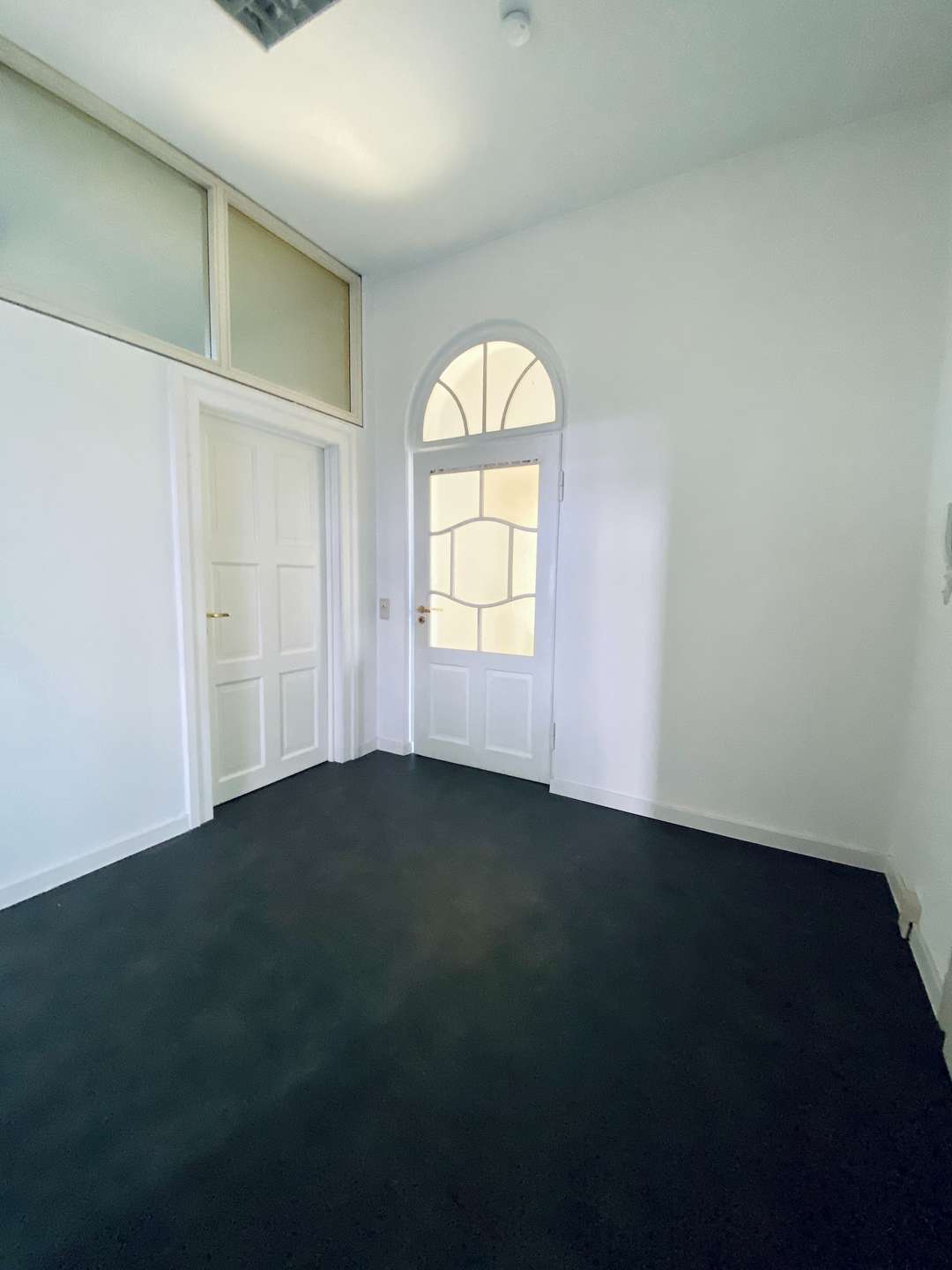 Thumbnail-Wohnung zum Mieten in Sonneberg 750,00 € 125 m²