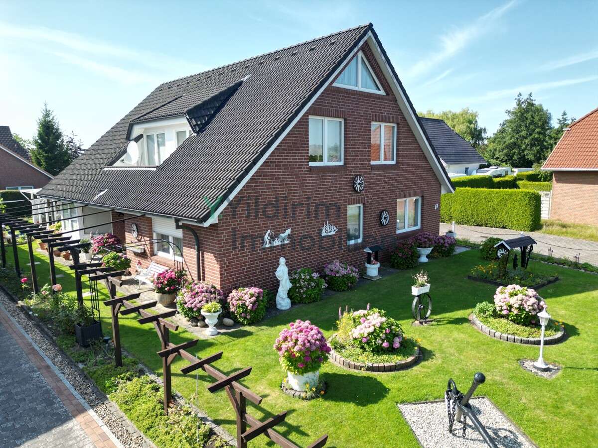 Thumbnail-Haus zum Kaufen in Cuxhaven 435.000,00 € 212 m²
