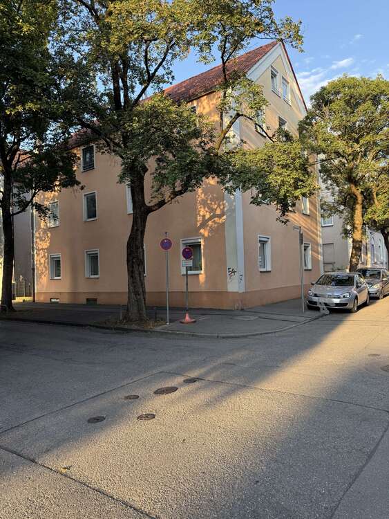 Thumbnail-Wohnung zum Kaufen in Augsburg 469.000,00 € 117.26 m²