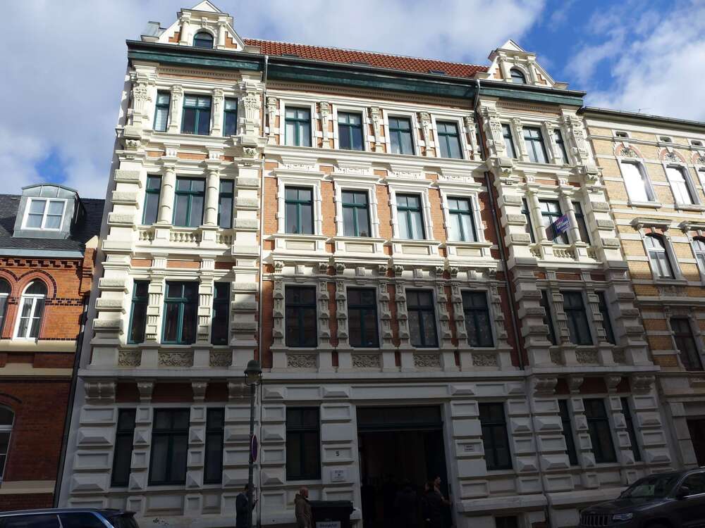 Thumbnail-Wohnung zum Mieten in Magdeburg 743,00 € 95.88 m²