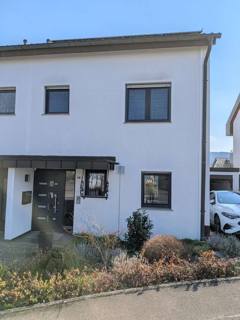 Thumbnail-Haus zum Kaufen in Leonberg 810.000,00 € 188 m²