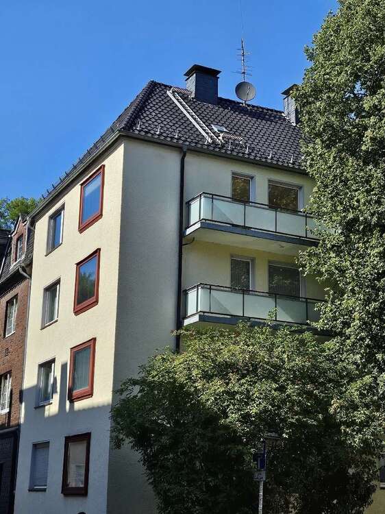 Thumbnail-Wohnung zum Kaufen in Essen 238.000,00 € 108 m²