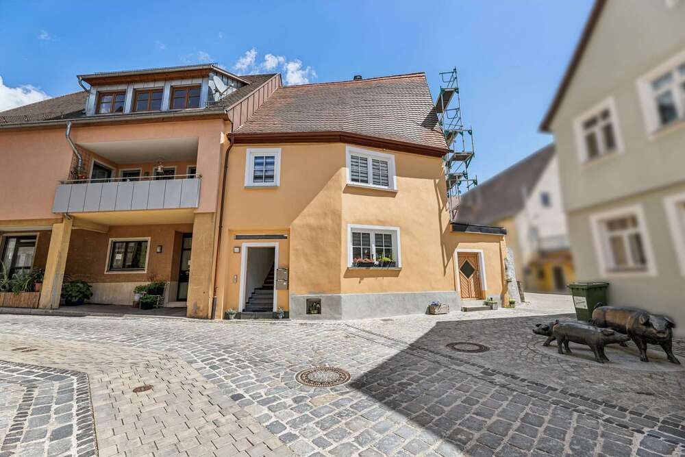 Thumbnail-Haus zum Kaufen in Feuchtwangen 349.000,00 € 130 m²