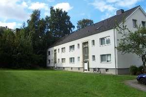 Thumbnail-Wohnung zum Mieten in Lübeck 215,40 € 28.34 m²