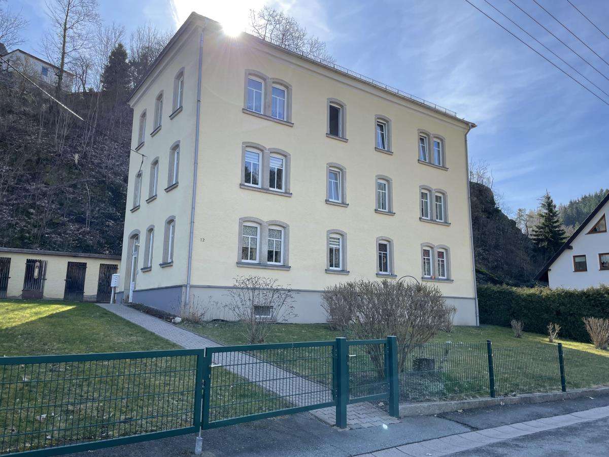 Thumbnail-Wohnung zum Mieten in Bad Lobenstein 340,00 € 49 m²