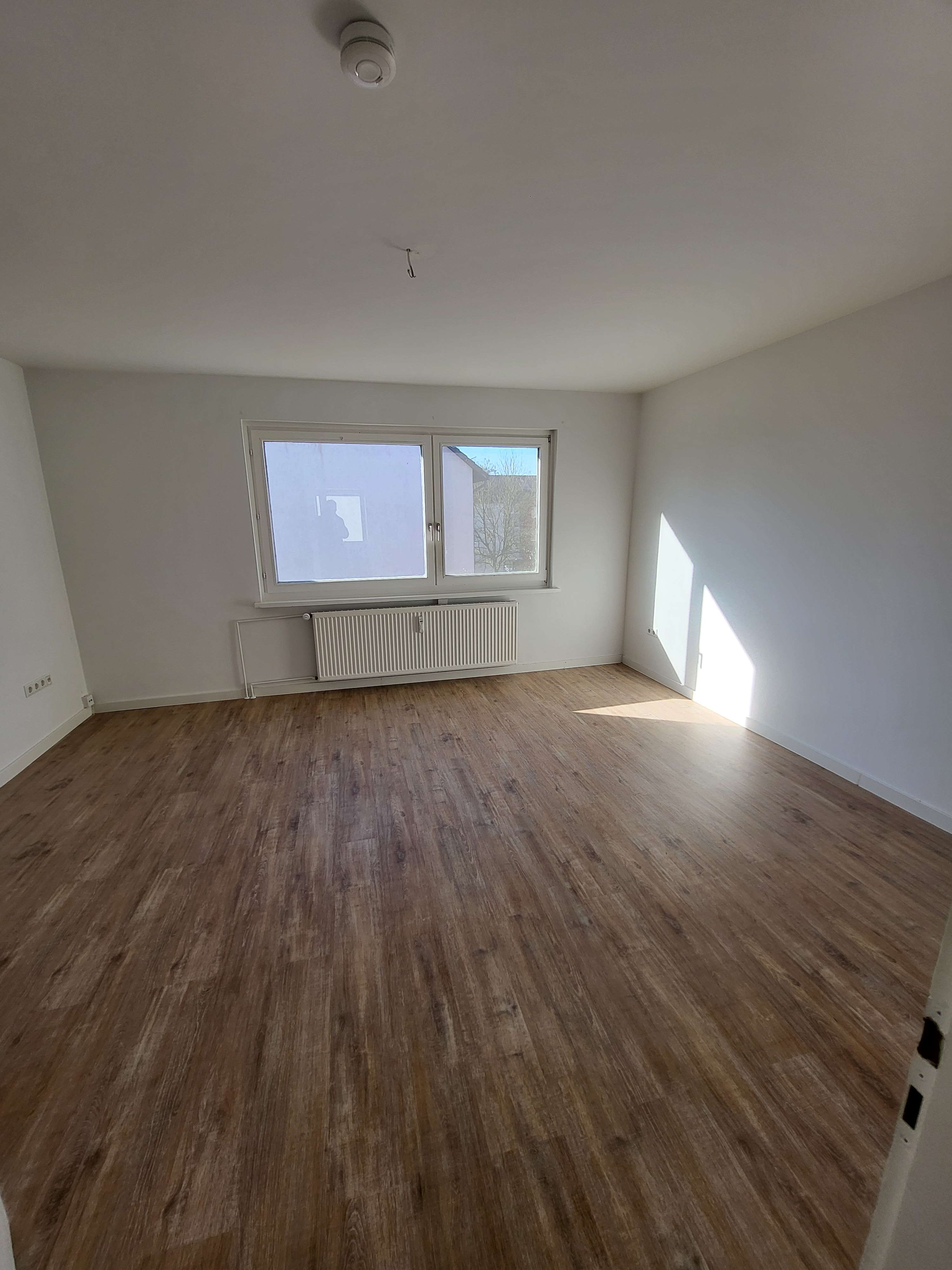 Thumbnail-Wohnung zum Mieten in Wolfsburg 610,09 € 64.22 m²