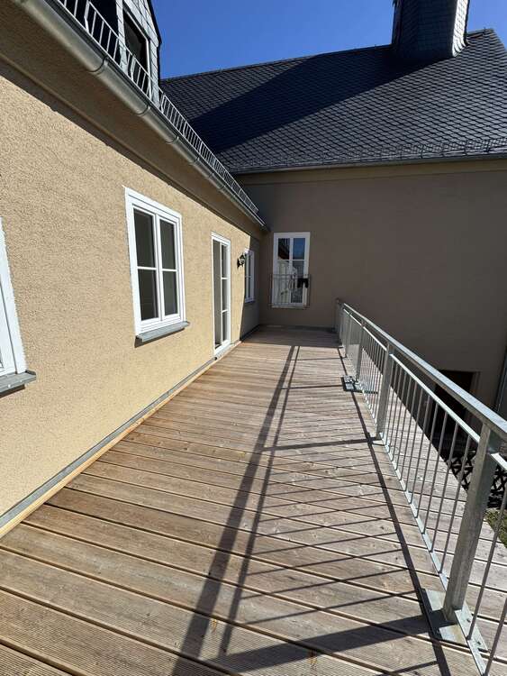 Thumbnail-Wohnung zum Mieten in Hartenstein 749,00 € 106.47 m²